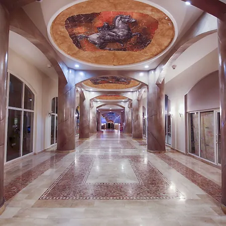 博德鲁姆雅斯名度假酒店 酒店 5*